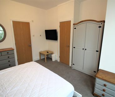 Apartment For Rent Merton Road, Southsea - Photo 4