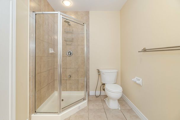 For Lease - 2341 Vanessa Drive, Burlington, Ontario - Photo 1