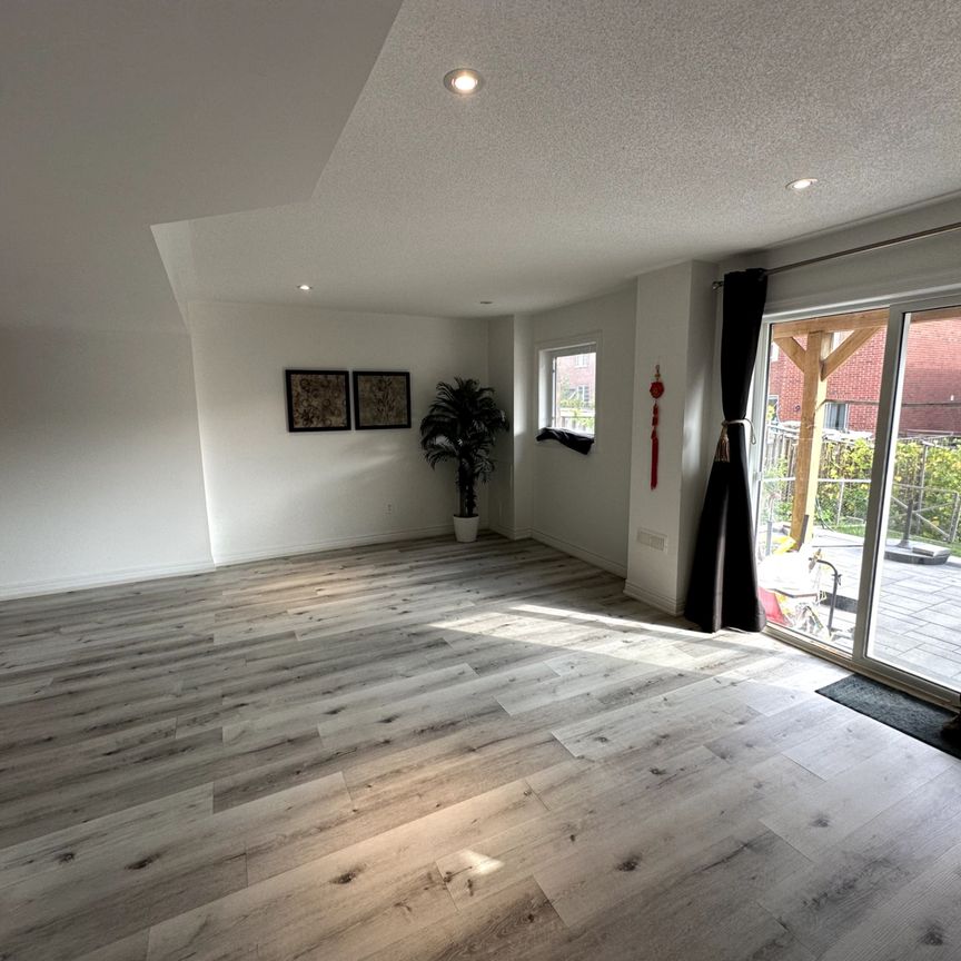 For Lease - 196 Colesbrook Road Unit# basement, Richmond Hill, Ontario - Photo 1