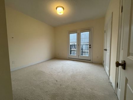 For Lease - 67 New Yorkton Avenue, Markham, Ontario - Photo 4