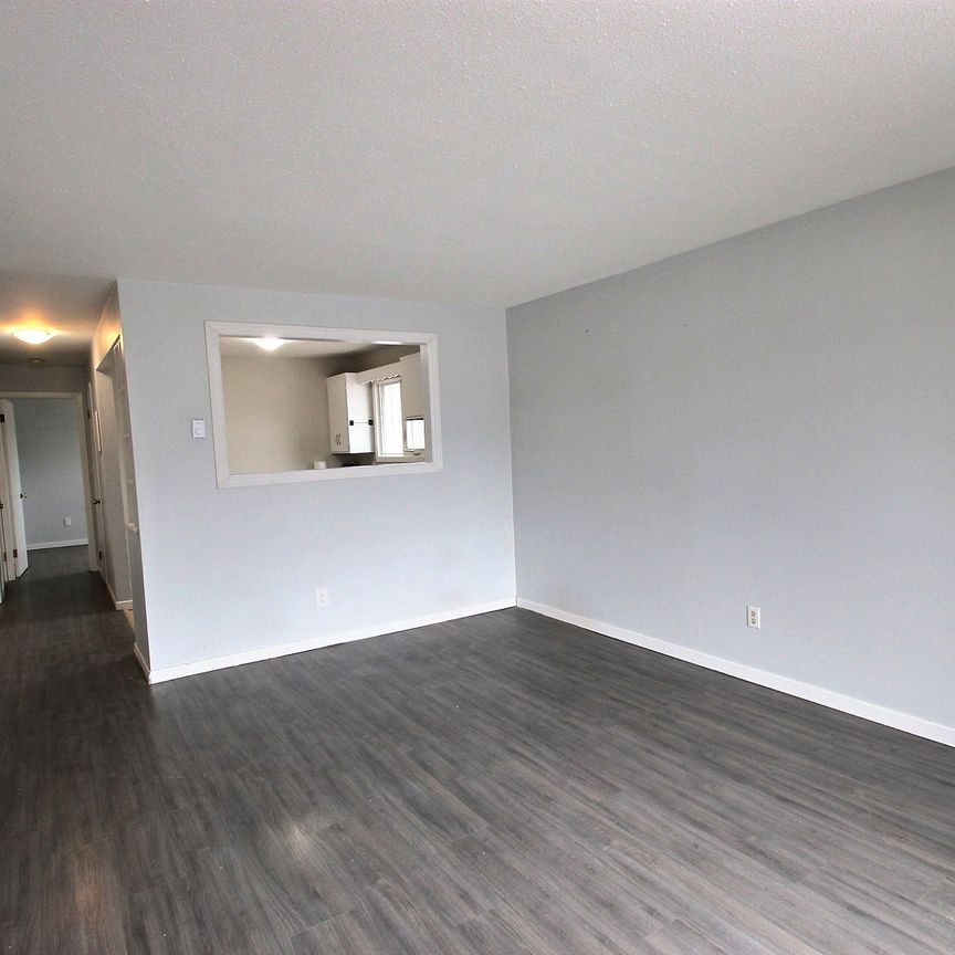 1 22, 8th Street, Moncton, NB, E1C 6K7, Canada - Photo 1