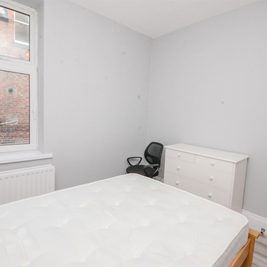 2 bed flat to rent in Eskdale Terrace, Jesmond, NE2 - Photo 1