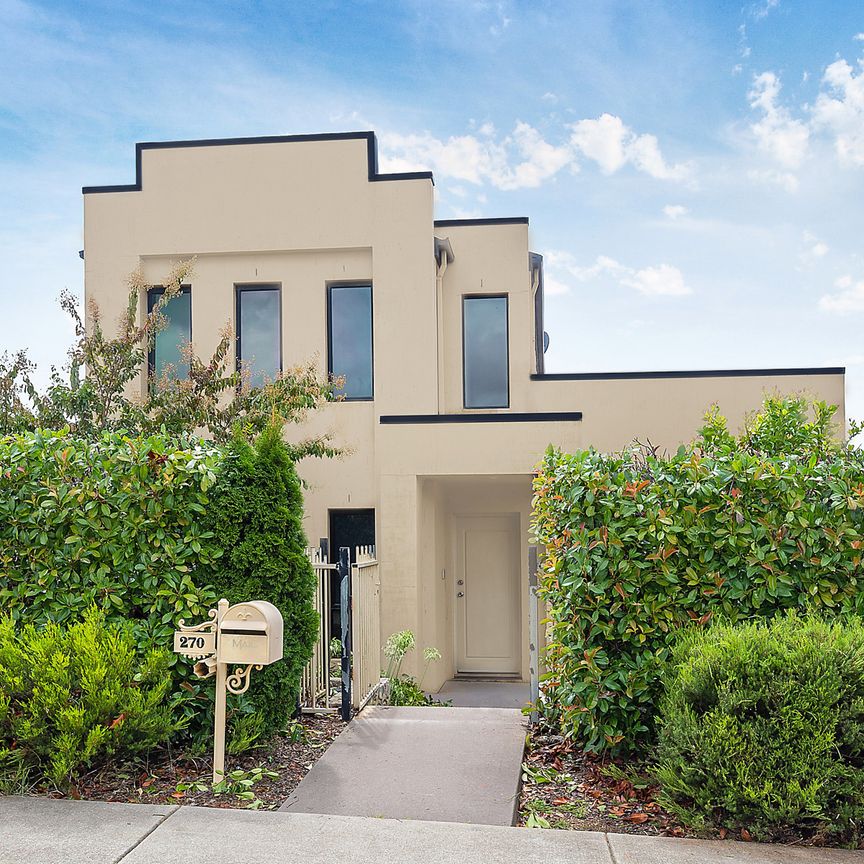 Spacious Family Home - Photo 1