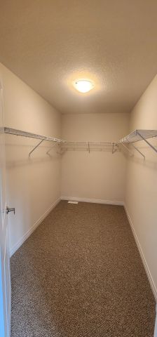 For Lease - 253 Dingman Street, Wellington North, Ontario - Photo 4