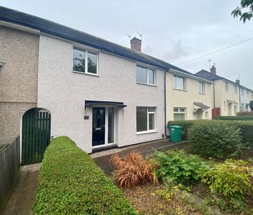 Green Lane, Clifton, Nottingham - Photo 1