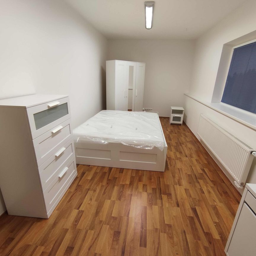Pronájem pokoje 100 m², Muglinov, Ostrava - Photo 1