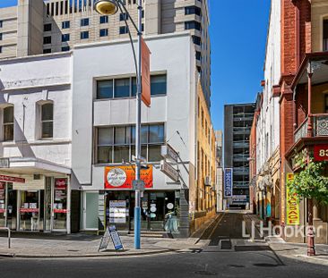 Affordable City Living! - Photo 1