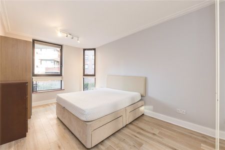 Blythe Road, Brook Green, W14, London - Photo 2