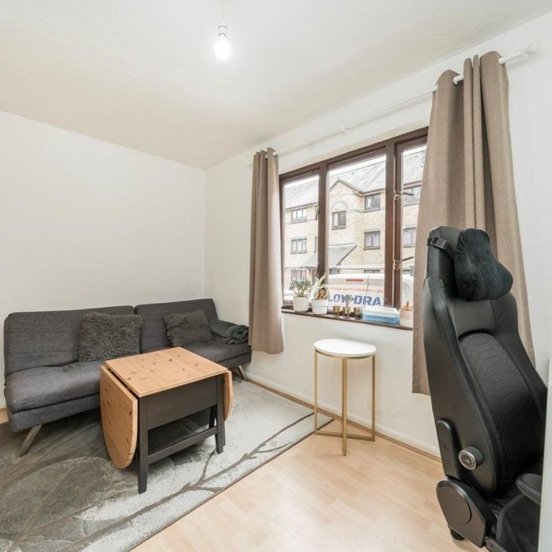 Transom Square, E14, London - Photo 1