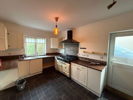 Heol Waunyclun, Kidwelly, SA17 - Photo 4