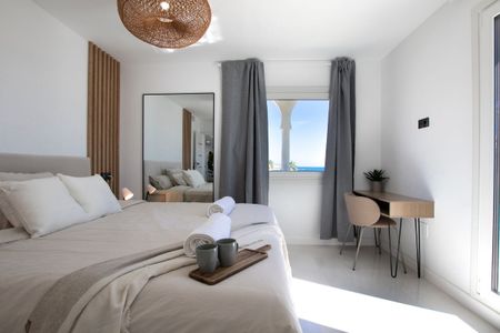 Apartment in Calahonda, Costa del Sol - Photo 3