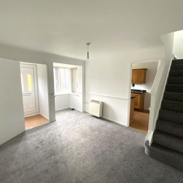 1 bedroom end of terrace house to rent - Photo 1