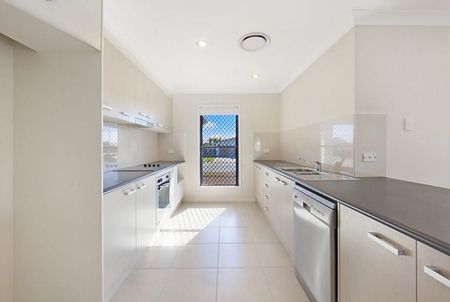 4 Corymbia Avenue, Bohle Plains - Photo 5