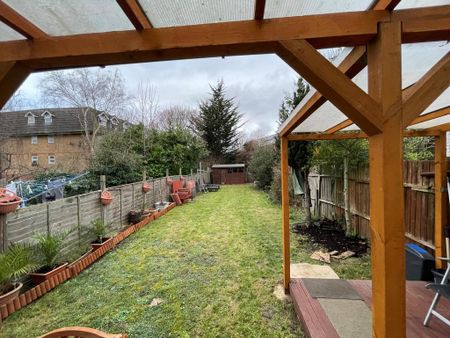 5 bedroom terraced house to rent - Photo 3