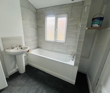 LodgeRoad, Hockley, BIRMINGHAM - Photo 5