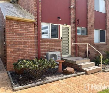 2 Bedroom Brick Unit on Ross Hill - Photo 6