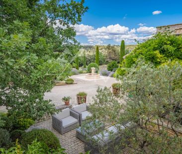 Proche Gordes - Maison de charme au cœur du village - Photo 6