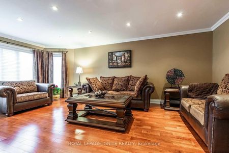 For Lease - 16 Chalmers Court Unit# Main & Second, Brampton, Ontario - Photo 4