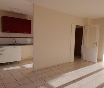 Location Appartement 2 pièces 43m² DIJON 21000 - Photo 2