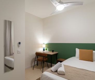 Calle de Fuencarral, Madrid, Community of Madrid 28010 - Photo 6