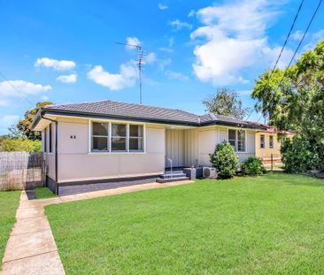 THREE BEDROOM HOME - Photo 4