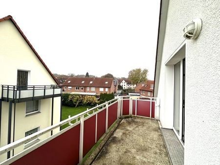 Jetzt zugreifen: 4,5-Zimmer-Wohnung in zentraler Lage - Foto 3