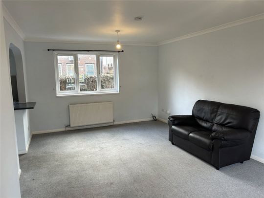 Victoria House, 1 Victoria Place, Epsom, Surrey, KT17 1BX - Photo 1