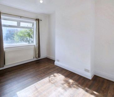 2 bed lower flat to rent in NE6 - Photo 4