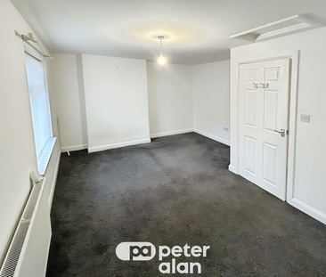 Diana Street, Troedyrhiw, MERTHYR TYDFIL - Photo 3