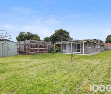 Perfect Location in Beaumaris - Photo 3