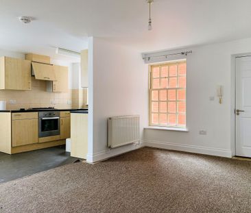 George Street, Bridgwater, TA6 - Photo 3