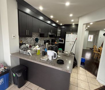 For Lease - 29 Herdwick Street, Brampton, Ontario - Photo 2