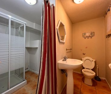 For Lease - 93 Lord Seaton Road, Toronto, Ontario - Photo 6