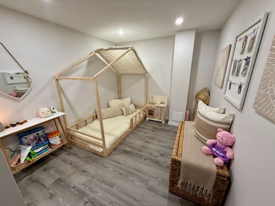 For Lease - 2412 Secreto Drive Unit# #Basement, Oshawa, Ontario - Photo 1