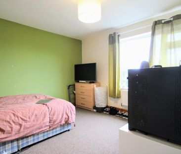 5 bedroom terraced house to rent - Photo 4