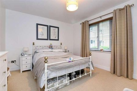 Lockton House, Rectory Road, Wokingham, Berkshire, RG40 - Photo 5