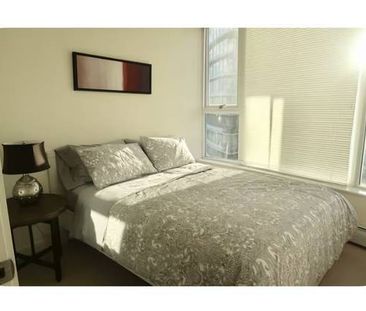 Amazing view and location sub Pent condo! - Photo 3