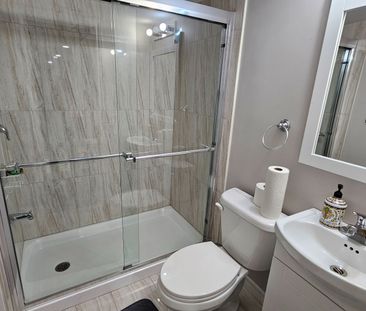For Lease - 62 Fandango Drive Unit# Bsmt, Brampton, Ontario - Photo 2