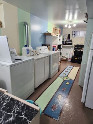 For Lease - 63 Bronte Crescent, Barrie, Ontario - Photo 1