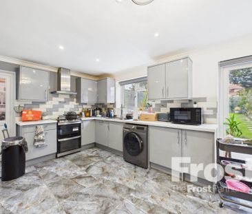 Mansel Close, Slough, Berkshire,SL2 - Photo 6