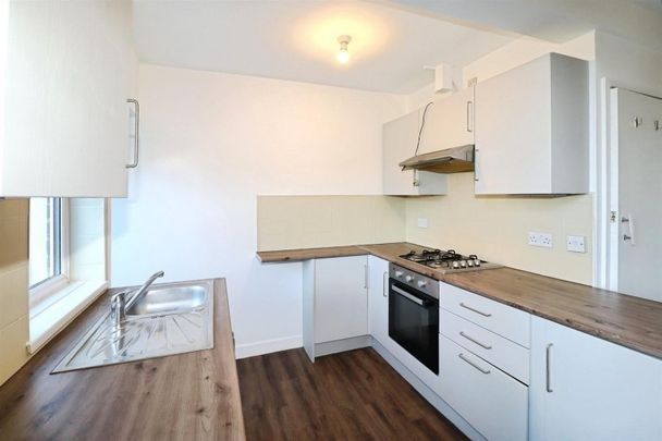 3 BED Terraced House To rent - Photo 1