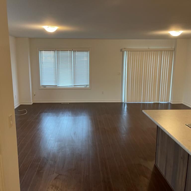 For Lease - 73 Brennan Crescent, Loyalist, Ontario - Photo 1