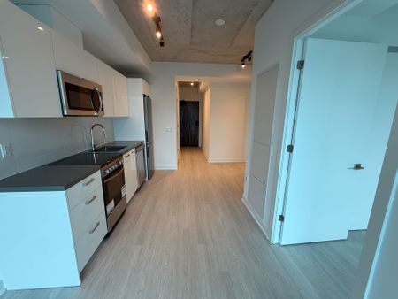 For Lease - 284 King Street Unit# 1201, Toronto, Ontario - Photo 2