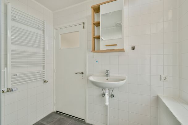 Te huur: Appartement Cornelis van Vollenhovenstraat in Amsterdam - Photo 1