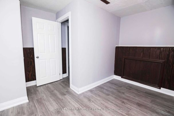 For Lease - 827 Stainton Drive, Mississauga, Ontario - Photo 1