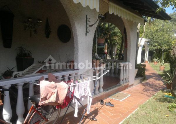 Villa a schiera via Bregoscia, 29, Marina Verde, Renella, Montignoso