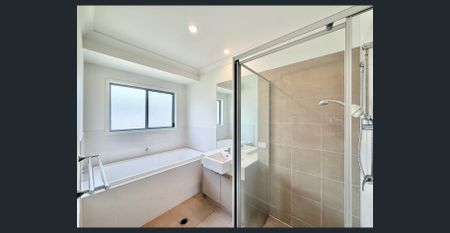 BREAK LEASE - Immaculate Four Bedroom Home in Desirable Location - Coomera - Photo 4