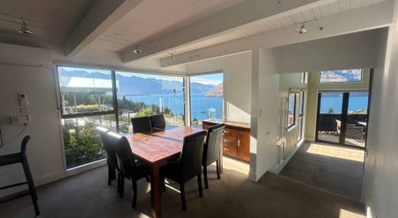 Home and Unit rented as one! - Photo 3