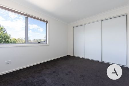 2D Avenal St,Crace - Photo 3