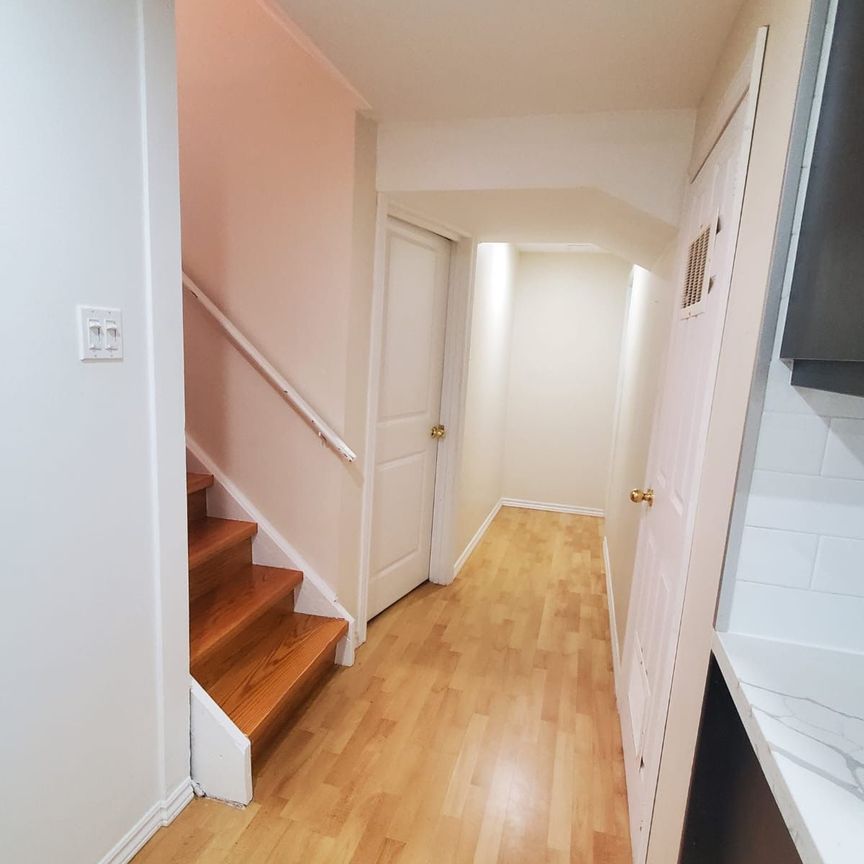 For Lease - 91 Trumpeter Street, Toronto, Ontario - Photo 1